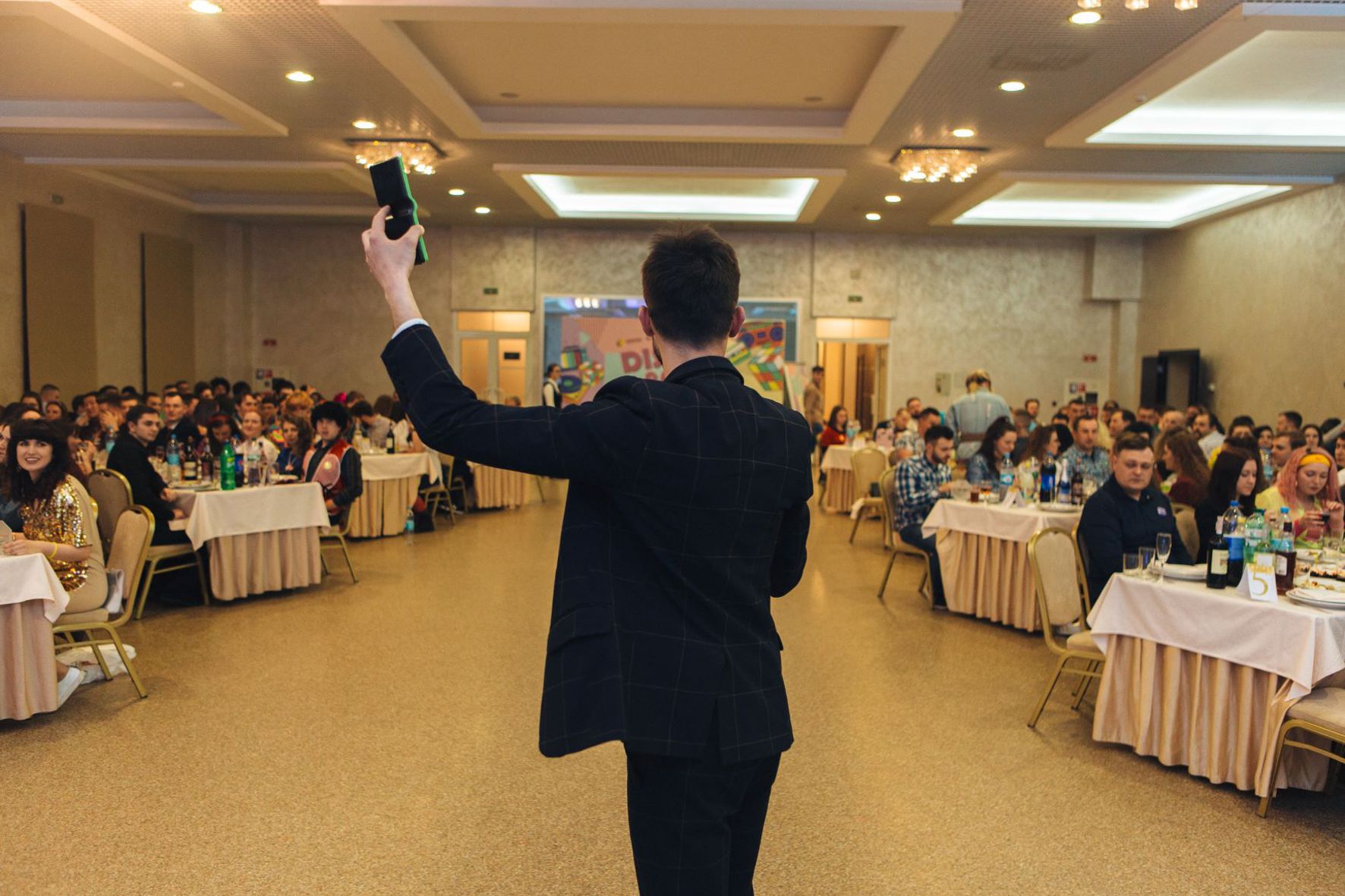 QA Test Lab на новорічній вечірці у стилі Диско 80-х у Конференц-Холі Ірпінь