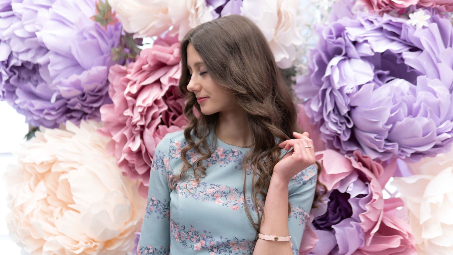 fotozona-z-kvitamy-8-bereznia-korporatyv