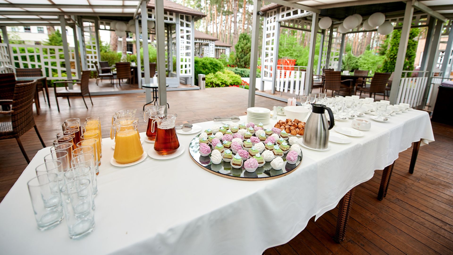 Конференц-сервіс та організація ділових заходів від Прищепкін Event-Team, підготовка гала-вечерь і корпоративних вечірок на найвищому рівні