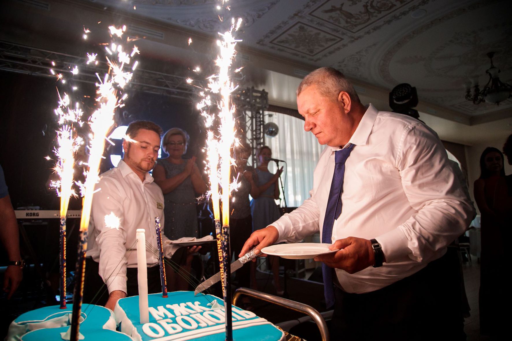 Корпоративний торт Ювілейний вечір МЖК Оболонь у святковій атмосфері Sobi CLUB