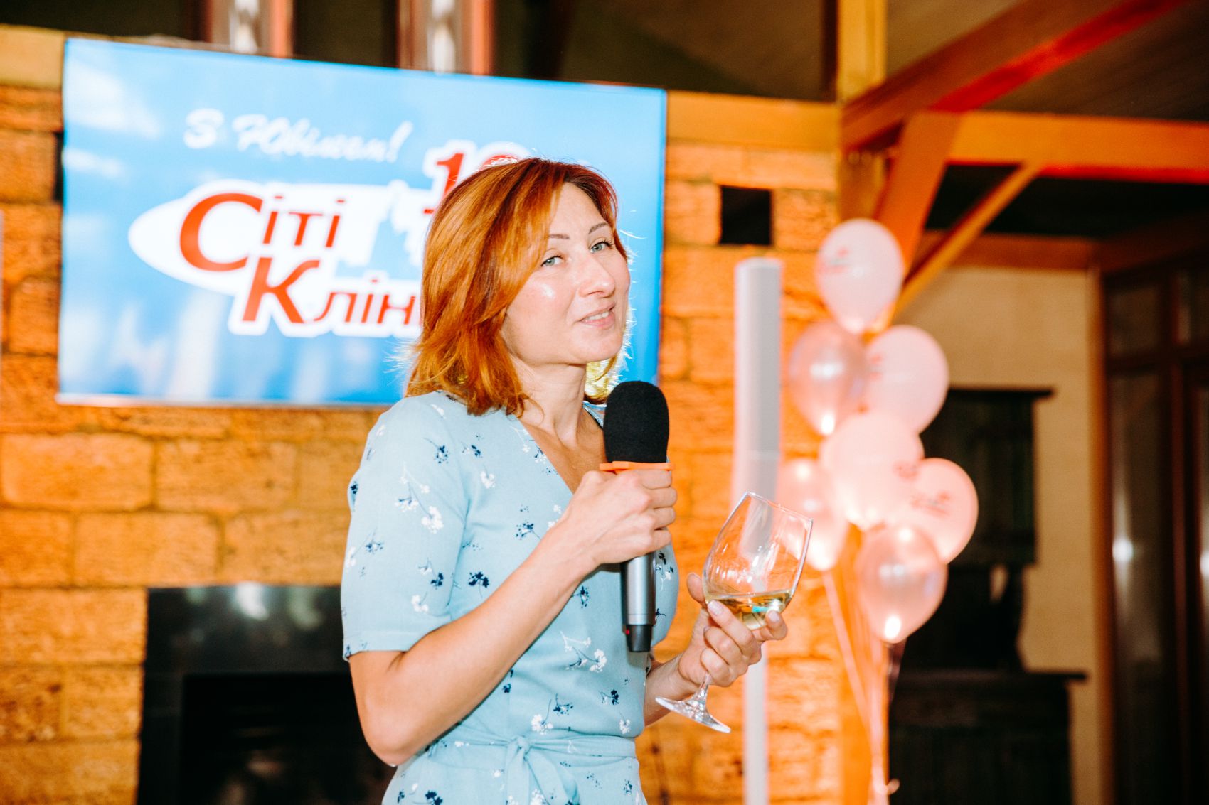 Нагородження співробітників – вручення подарунків від керівництва