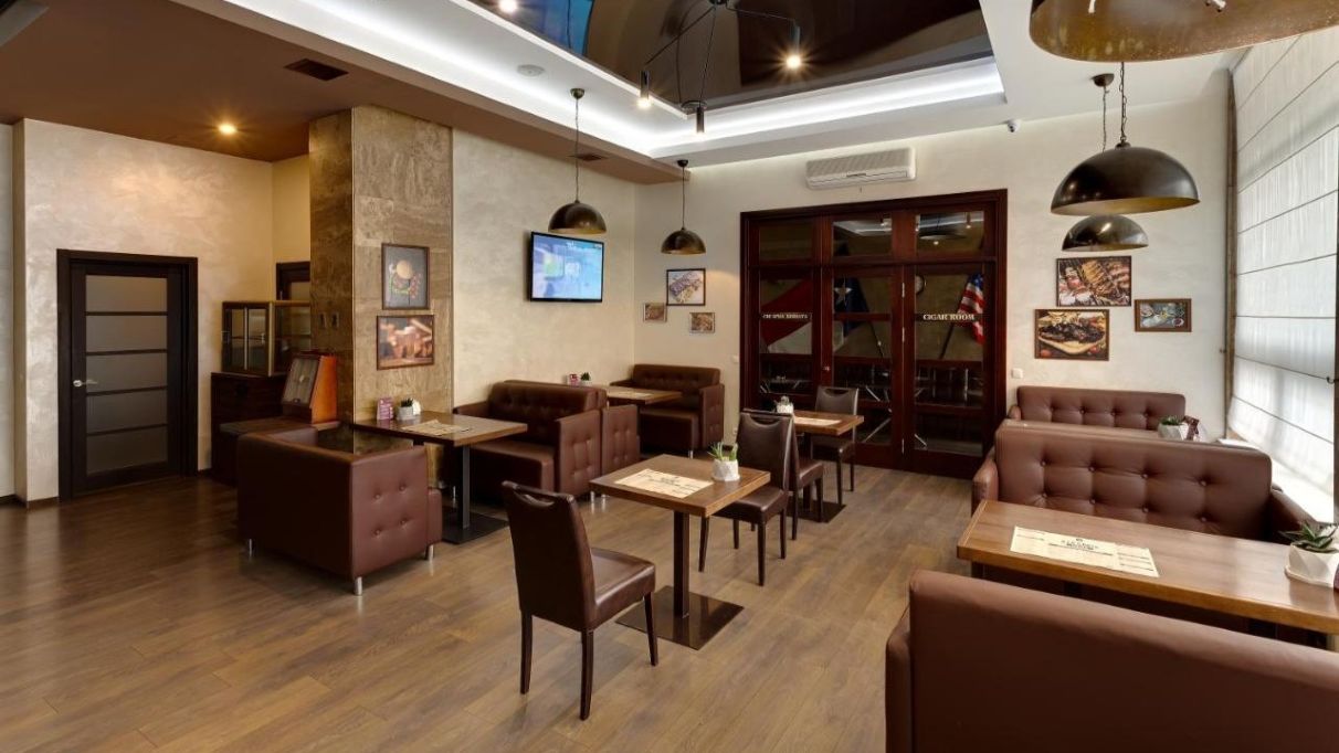 Организация конференций в Киеве и Украине – зал Конгресс в отеле Братислава