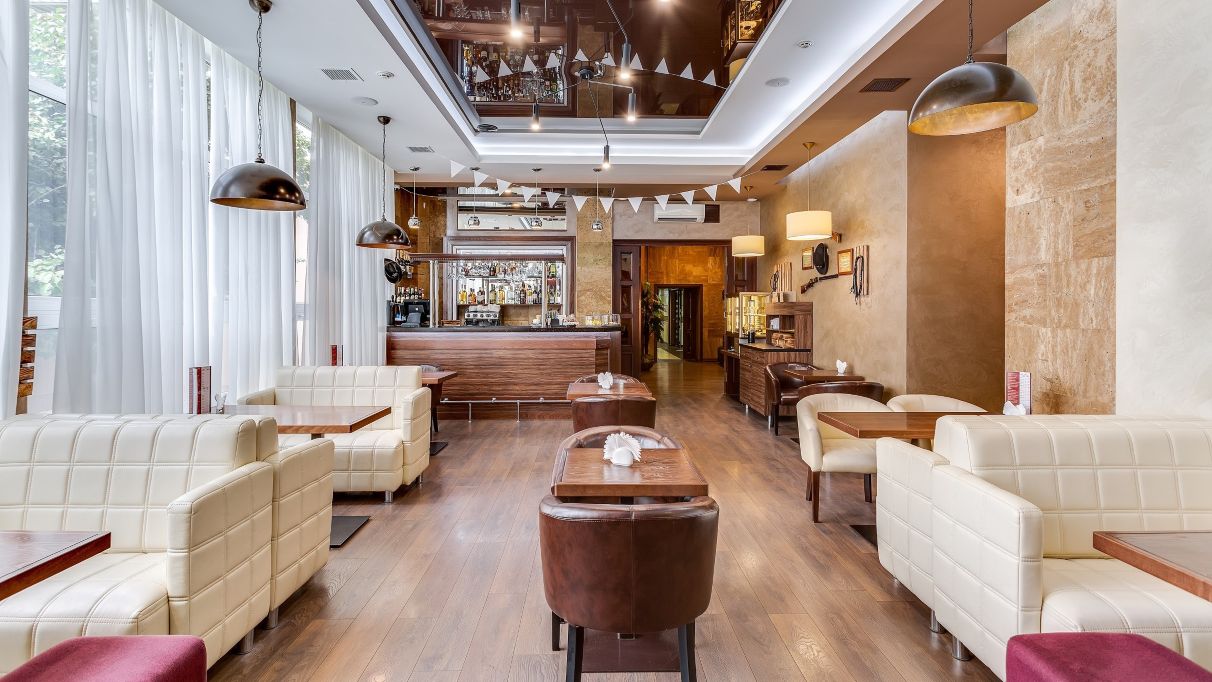 Организация конференций в Киеве и Украине – зал Конгресс в отеле Братислава